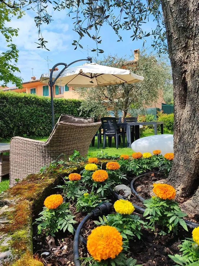 Appartamento Private Garden Giardino Privato A Bardolino - House Amorino