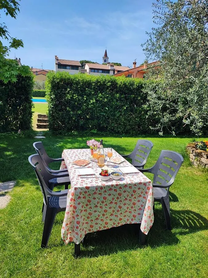 Private Garden Giardino Privato A Bardolino - House Amorino 0*,